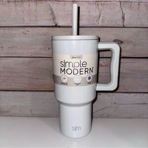 Simple Modern 30oz Trek Tumbler - Selenite White Shimmer NWT 2024 Christmas